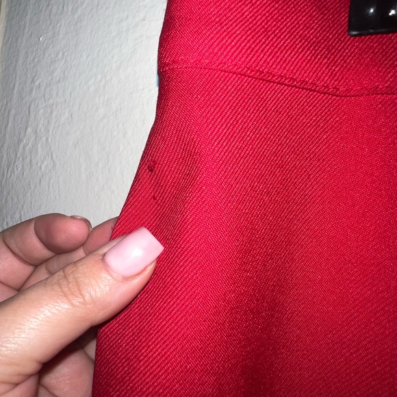 🚨🚨RARE VINTAGE LEVI RED WEDGIE HOT PANTS🚨🚨 - Picture 6 of 13